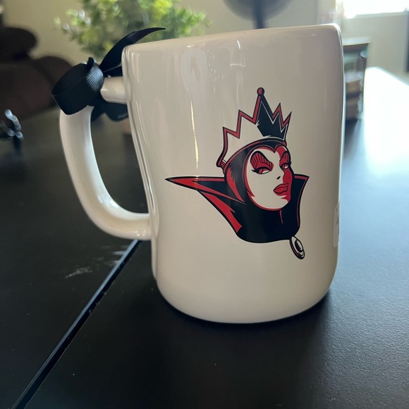 Rae Dunn Disney Villains Collection - Picture 2 of 3